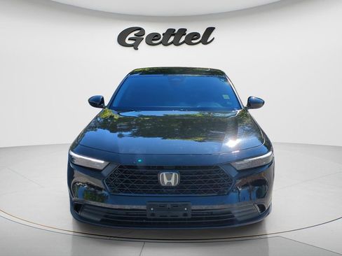 Used 2023 Honda Accord EX image 8