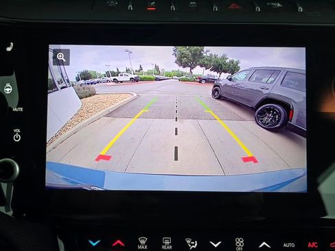 New 2026 Jeep Grand Cherokee L Limited AWD/4WD image 11