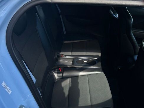 Used 2022 Hyundai Veloster N image 10