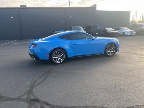 Used 2024 Ford Mustang GT Premium image 6