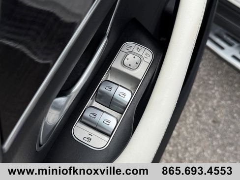 Used 2022 Mercedes-Benz GLE 450 4MATIC image 16