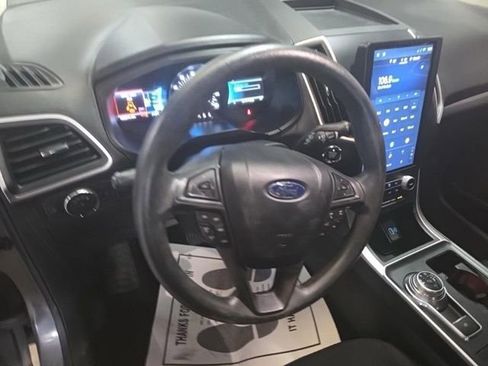 Used 2022 Ford Edge SE w/ Black Appearance Package AWD/4WD image 6