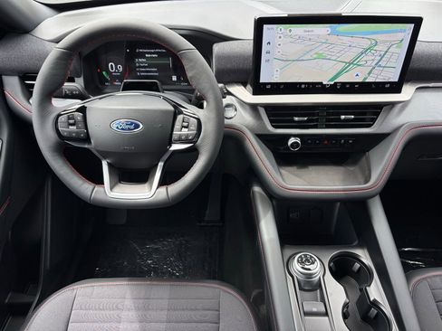 New 2026 Ford Explorer ST-Line RWD image 5
