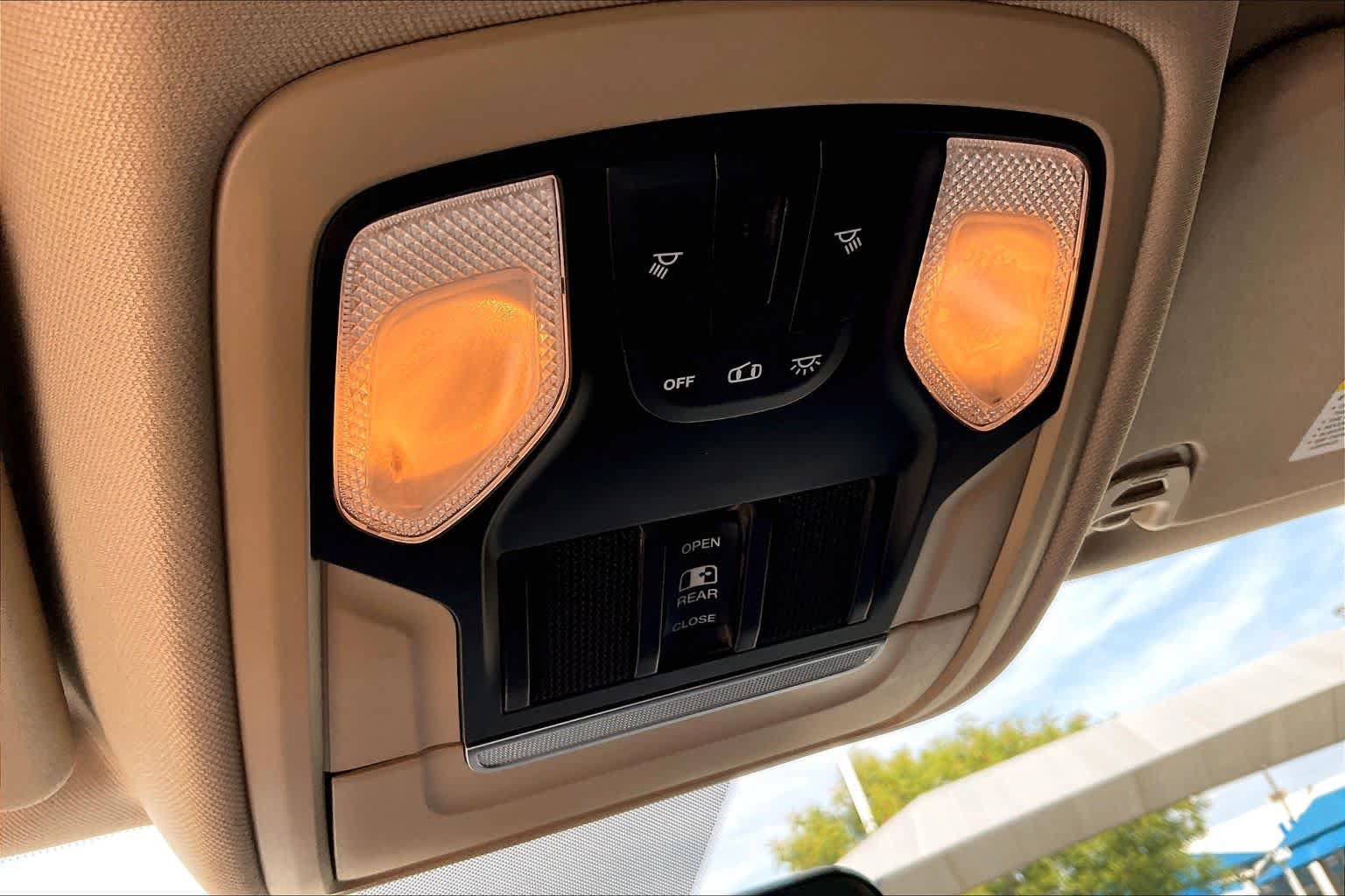 Used 2020 RAM 1500 Tradesman AWD/4WD image 32