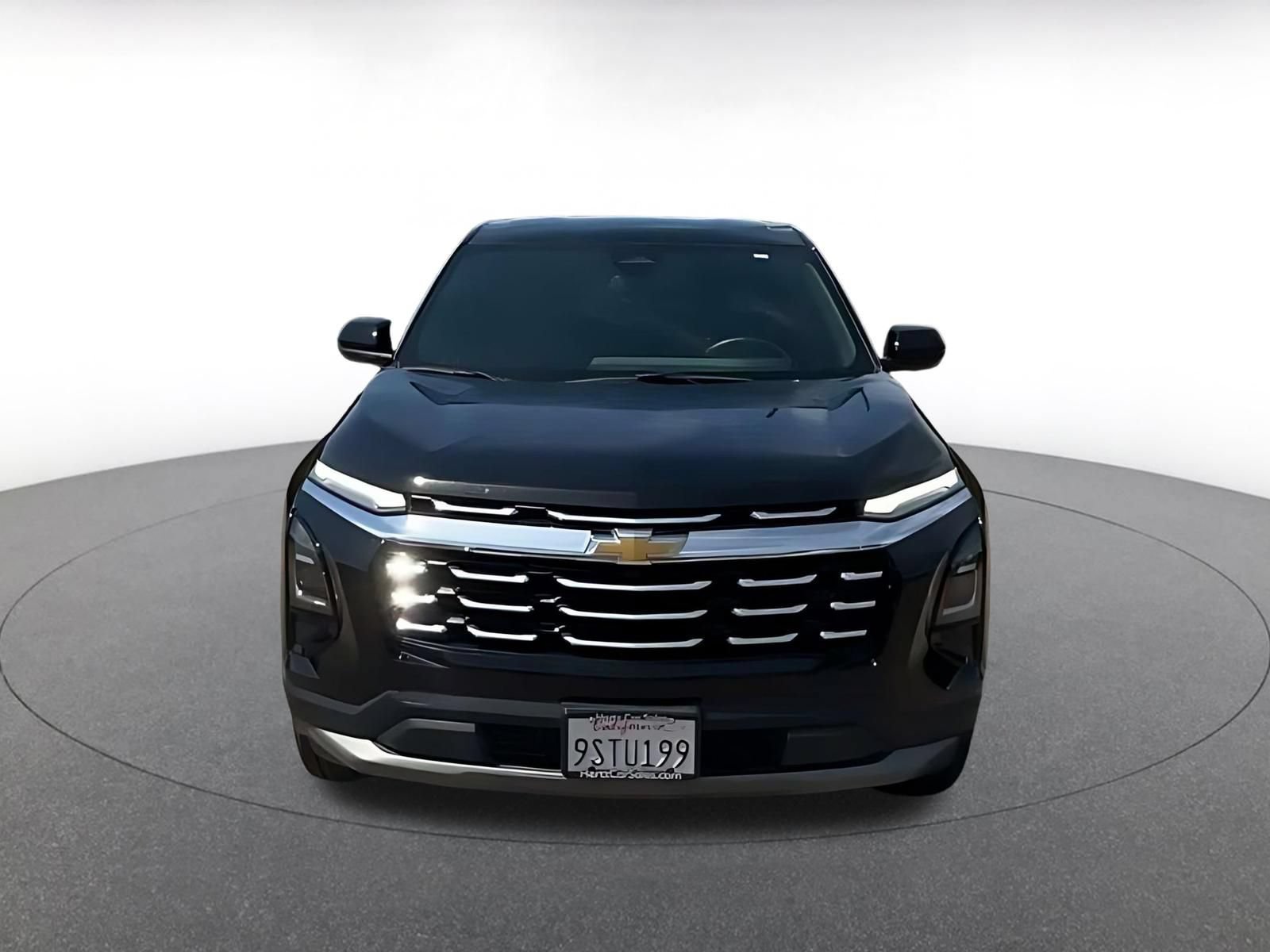 Used 2025 Chevrolet Equinox LT FWD image 4