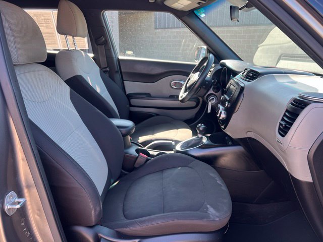 Used 2019 Kia Soul FWD image 11