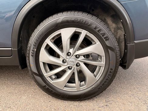 Used 2014 Nissan Rogue SL image 9