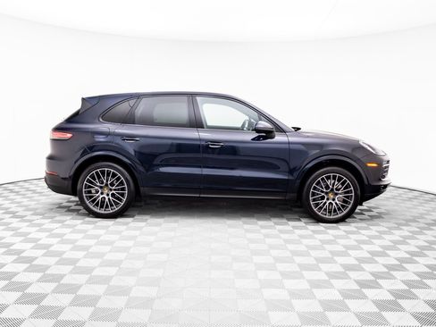 Certified 2021 Porsche Cayenne image 8