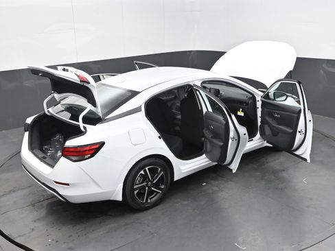 New 2025 Nissan Sentra SV w/ All-Weather Package image 44