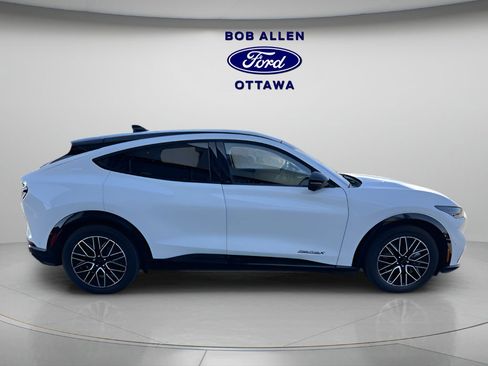 Used 2024 Ford Mustang Mach-E Premium image 5