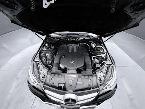Used 2016 Mercedes-Benz E 400 4MATIC Coupe image 30