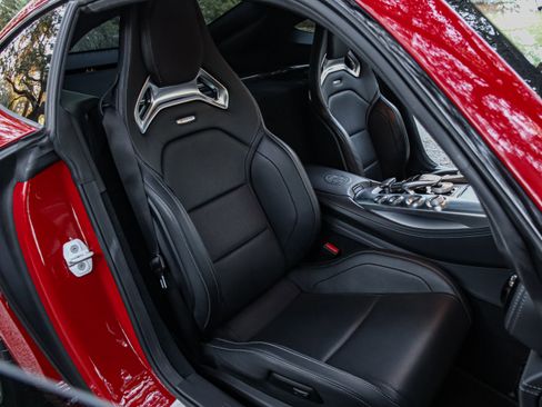 Used 2018 Mercedes-Benz AMG GT S image 30