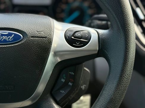 Used 2014 Ford Escape SE FWD image 35