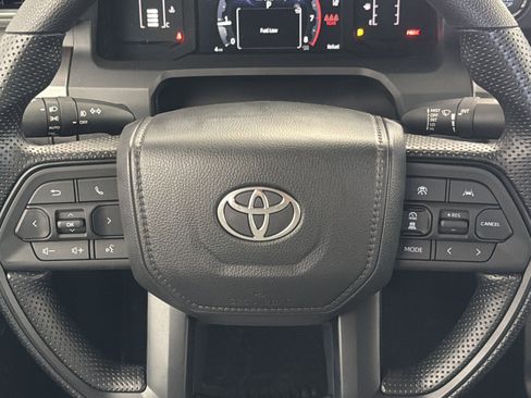 New 2025 Toyota Tacoma SR5 RWD image 19