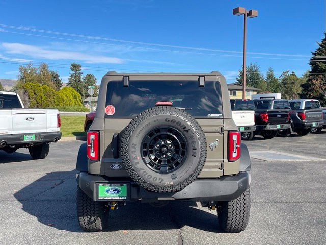 New 2026 Ford Bronco Outer Banks w/ Sasquatch Package AWD/4WD image 4