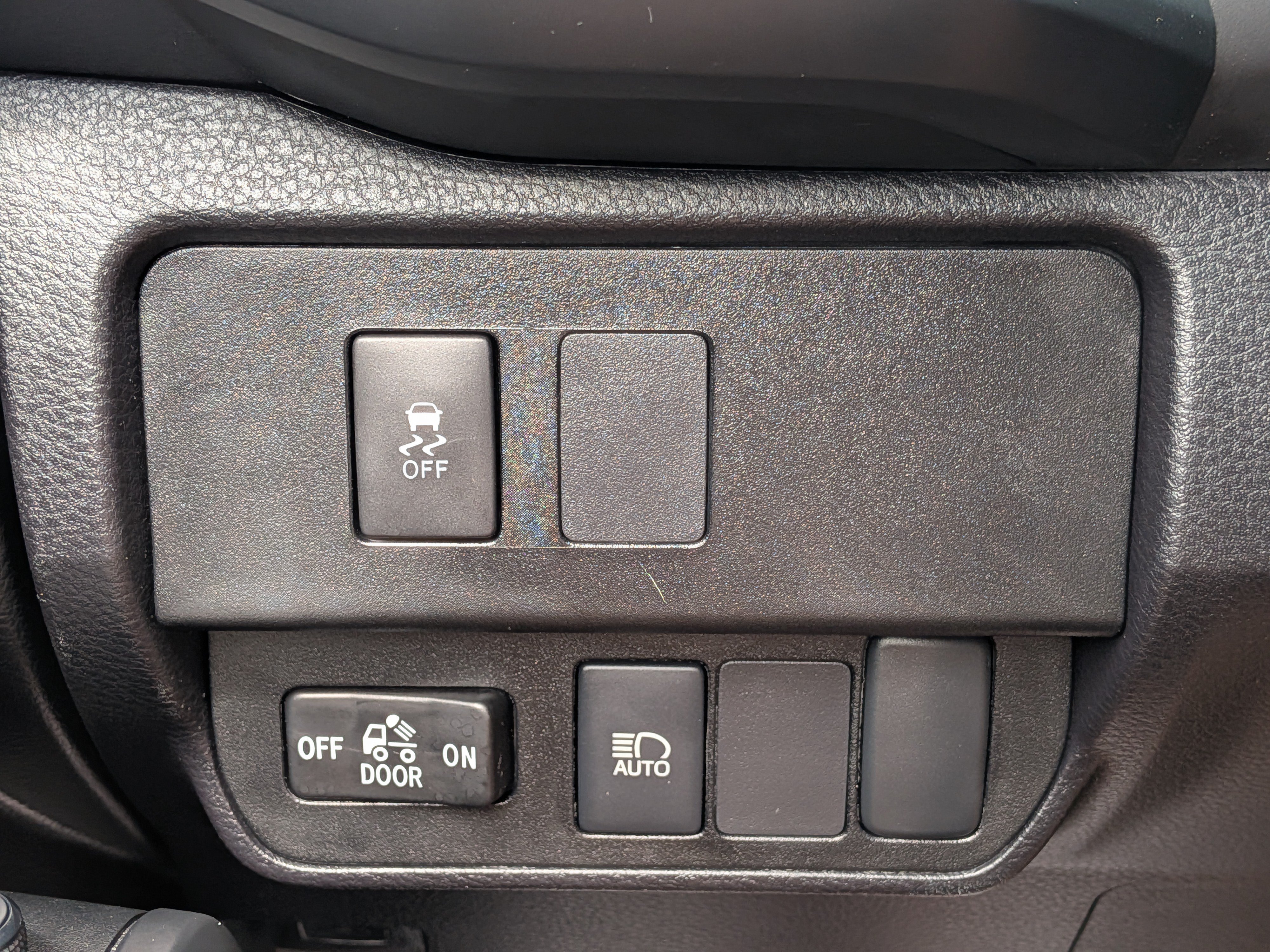 Used 2023 Toyota Tacoma SR AWD/4WD image 23