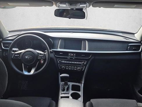 Used 2020 Kia Optima LX FWD image 16