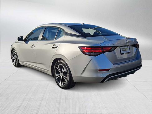 Used 2022 Nissan Sentra SV image 6