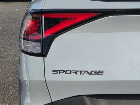 Used 2025 Kia Sportage X-Line w/ Premium Package AWD/4WD image 34