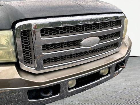 Used 2005 Ford F250 4x4 Crew Cab Super Duty image 37