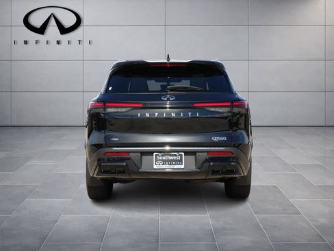 Certified 2023 INFINITI QX60 Luxe AWD/4WD image 6