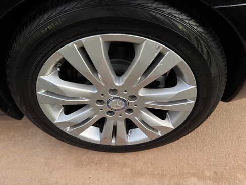 Used 2009 Mercedes-Benz S 550 image 41