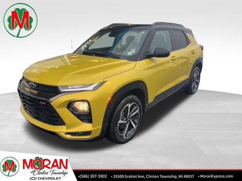 Used 2023 Chevrolet TrailBlazer RS w/ Convenience Package image 1