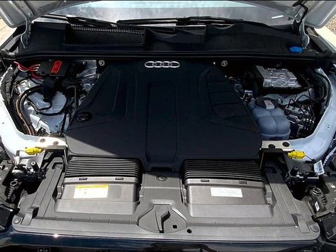 New 2025 Audi Q7 2.0T Premium Plus image 10