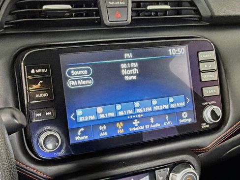 Used 2024 Nissan Versa SR FWD image 19