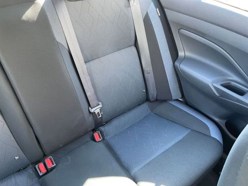 Used 2025 Nissan Versa SV image 35