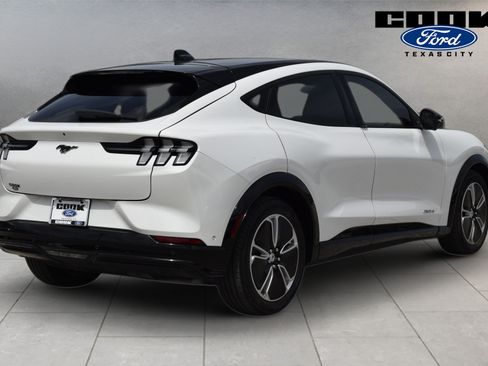 Used 2023 Ford Mustang Mach-E Premium RWD image 3