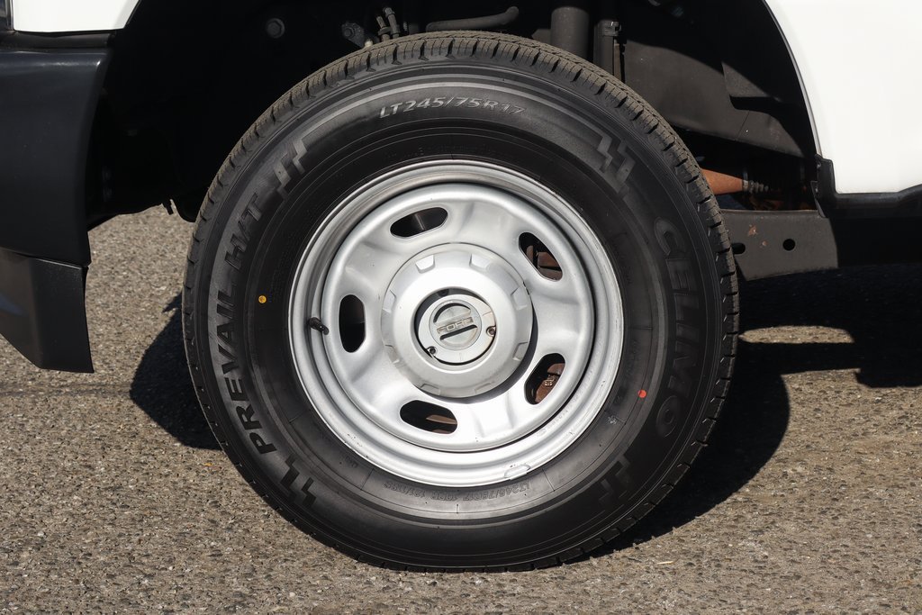 Used 2018 Ford F250 XL w/ Power Equipment Group AWD/4WD image 41