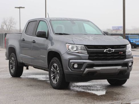 Used 2022 Chevrolet Colorado Z71 image 4