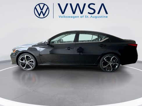 Used 2024 Nissan Altima 2.5 SR FWD image 4