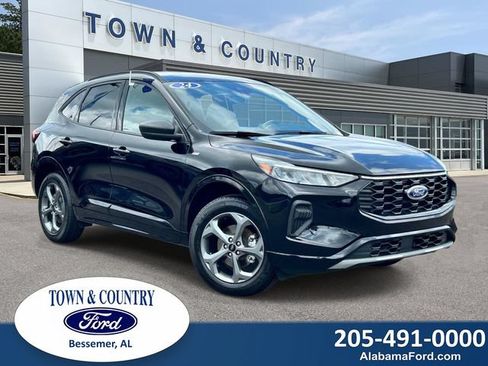 Certified 2024 Ford Escape ST-Line w/ Tech Pack #1 AWD/4WD image 1