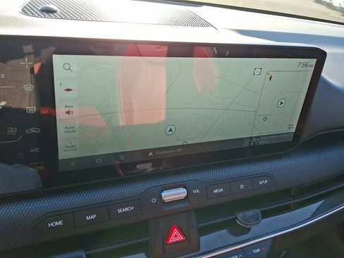 Used 2025 Kia K4 GT-Line Turbo image 17