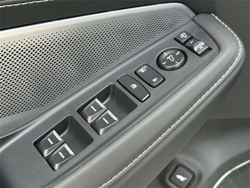 New 2026 Acura MDX w/ Advance Package image 17