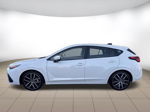 Used 2024 Subaru Impreza 2.0i Sport AWD/4WD image 1