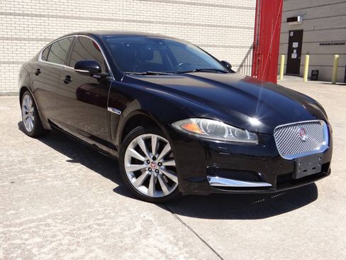 Used 2015 Jaguar XF Portfolio AWD/4WD image 23