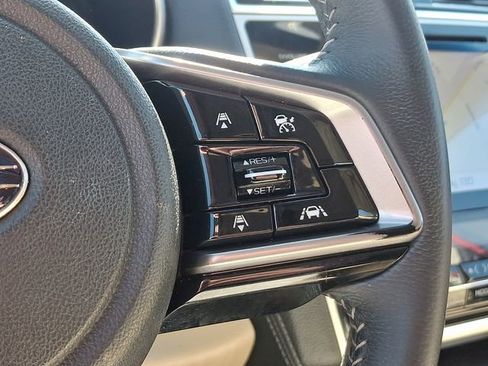 Used 2018 Subaru Outback 2.5i Limited AWD/4WD image 24