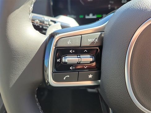 New 2026 Kia Carnival SX image 28