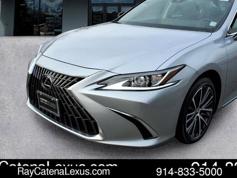 Certified 2022 Lexus ES 350 w/ Premium Package image 7