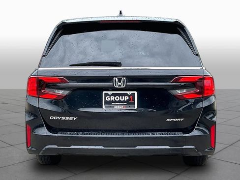 Used 2025 Honda Odyssey Sport-L image 5