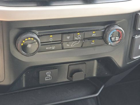 Used 2023 Ford F150 XLT AWD/4WD image 32