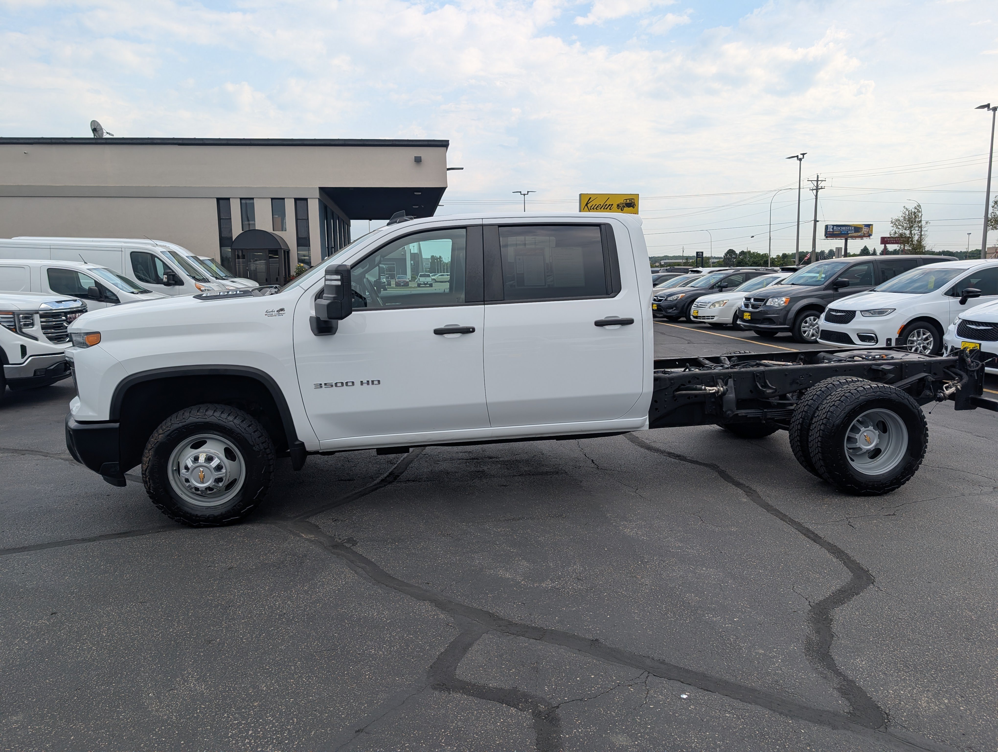 Used 2024 Chevrolet Silverado 3500 W/T w/ WT Convenience Package AWD/4WD image 5