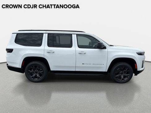 New 2026 Jeep Grand Wagoneer Limited AWD/4WD image 3