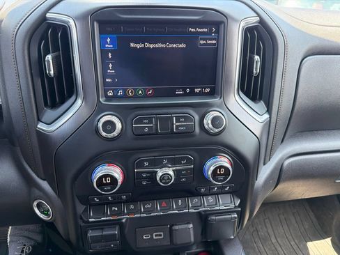 Used 2019 GMC Sierra 1500 AT4 w/ AT4 Premium Package AWD/4WD image 13