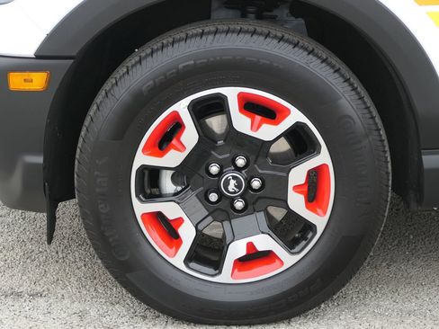 Used 2025 Ford Bronco Sport Free Wheeling w/ Convenience Package image 11