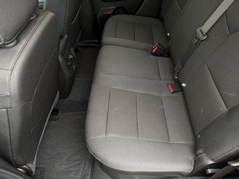 Used 2025 GMC Canyon Elevation image 12