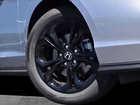 New 2025 Honda Accord SE image 3